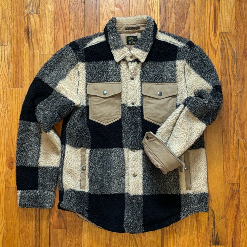 EUC: Todd Snyder x LL Bean | Sherpa jacket | M